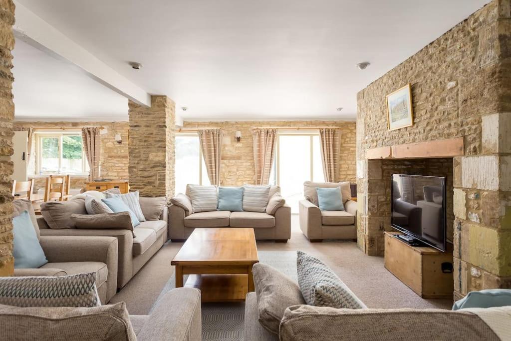 Stanton House, 6 Bedroom, 5 Bath Cheltenham Eksteriør bilde